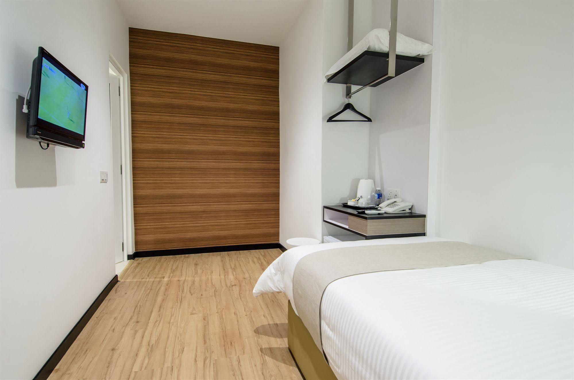 12Fly Hotel Kuala Lumpur Dış mekan fotoğraf